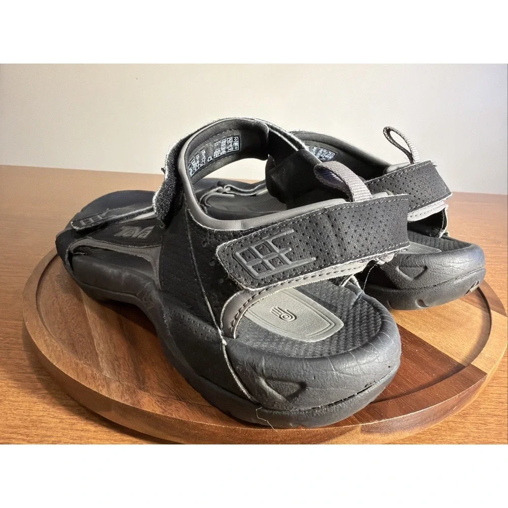 Teva Minam Hiking Sandals Mens Size 10 Black Outdoor Trail Walking Sandals